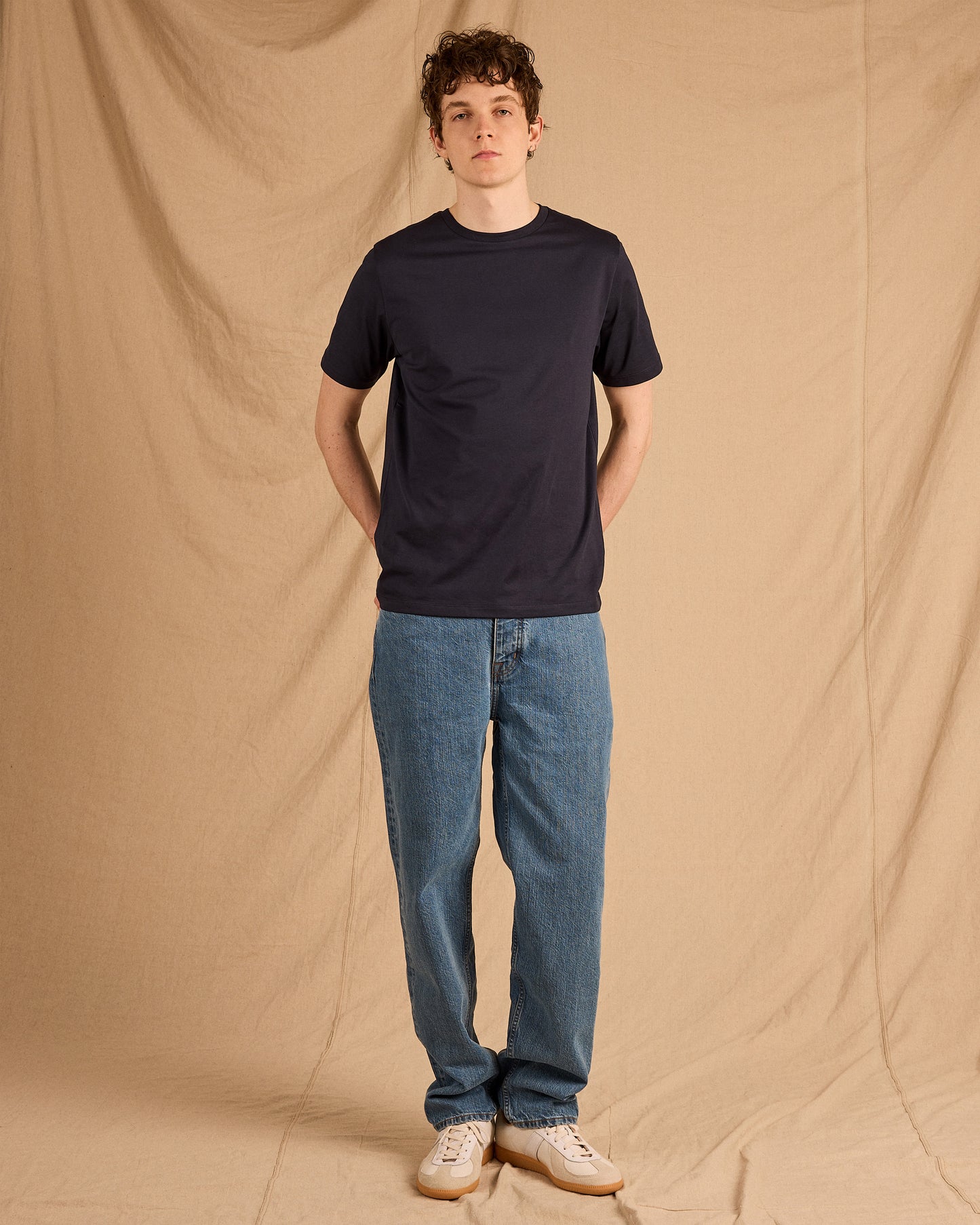 Classic T-Shirt in Navy