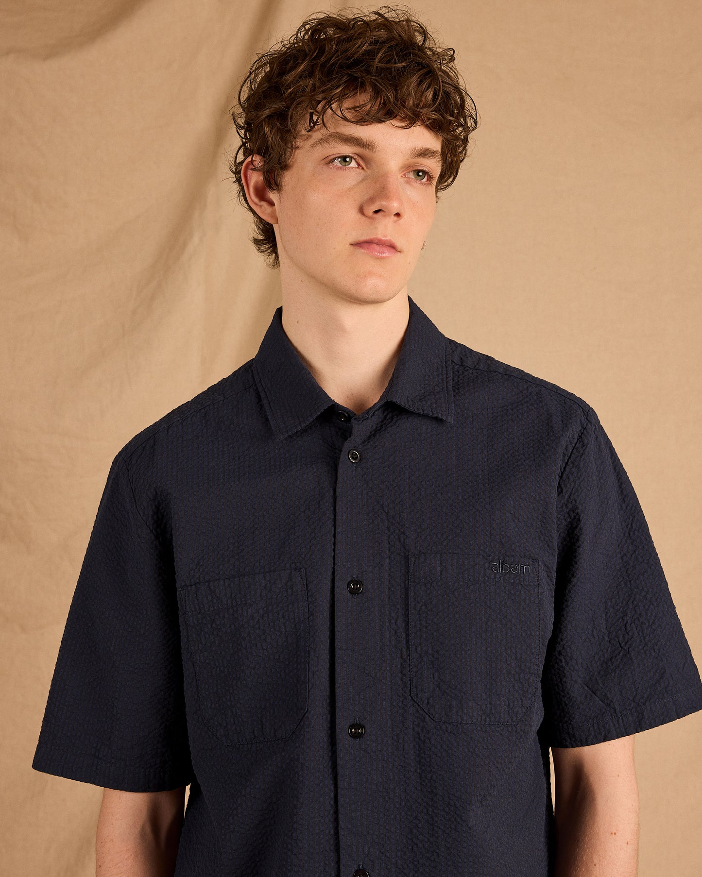 Derby Seersucker Shirt in Dark Navy