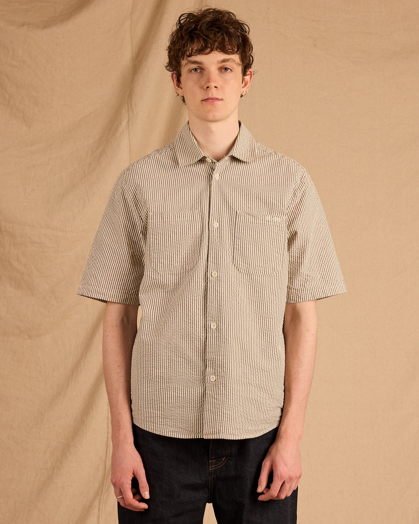 Derby Seersucker Shirt in Washed Navy
