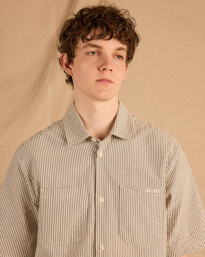 Derby Seersucker Shirt in Washed Navy