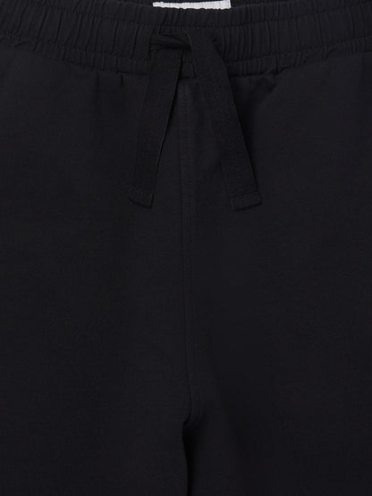 Tor Sweat Short in Black